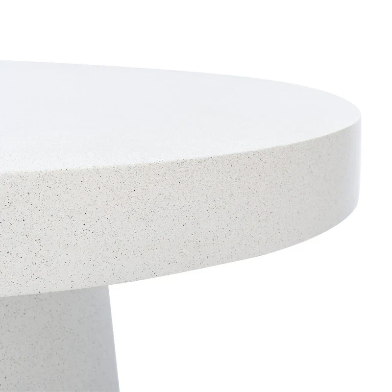 SAFAVIEH Berenice Round Coffee Table - Paper Mache - Dimensions: 31.6" W x 31.6" L x 17.8" H
