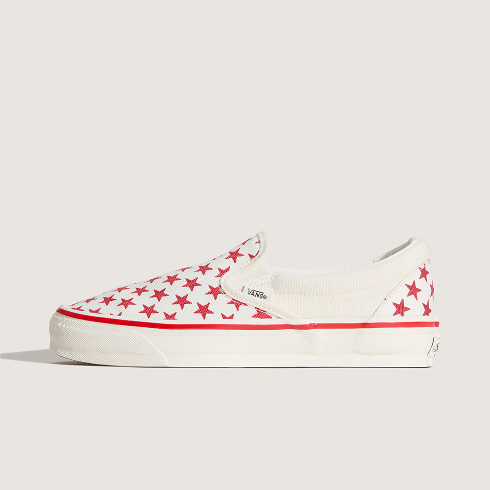 Vans - Classic Slip-On 98 Stars - Rouge & Marshmallow