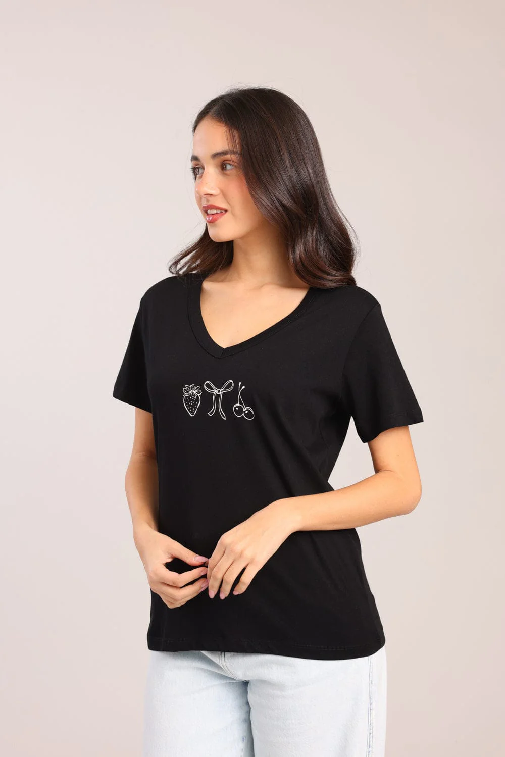 חולצת V עם הדפס
