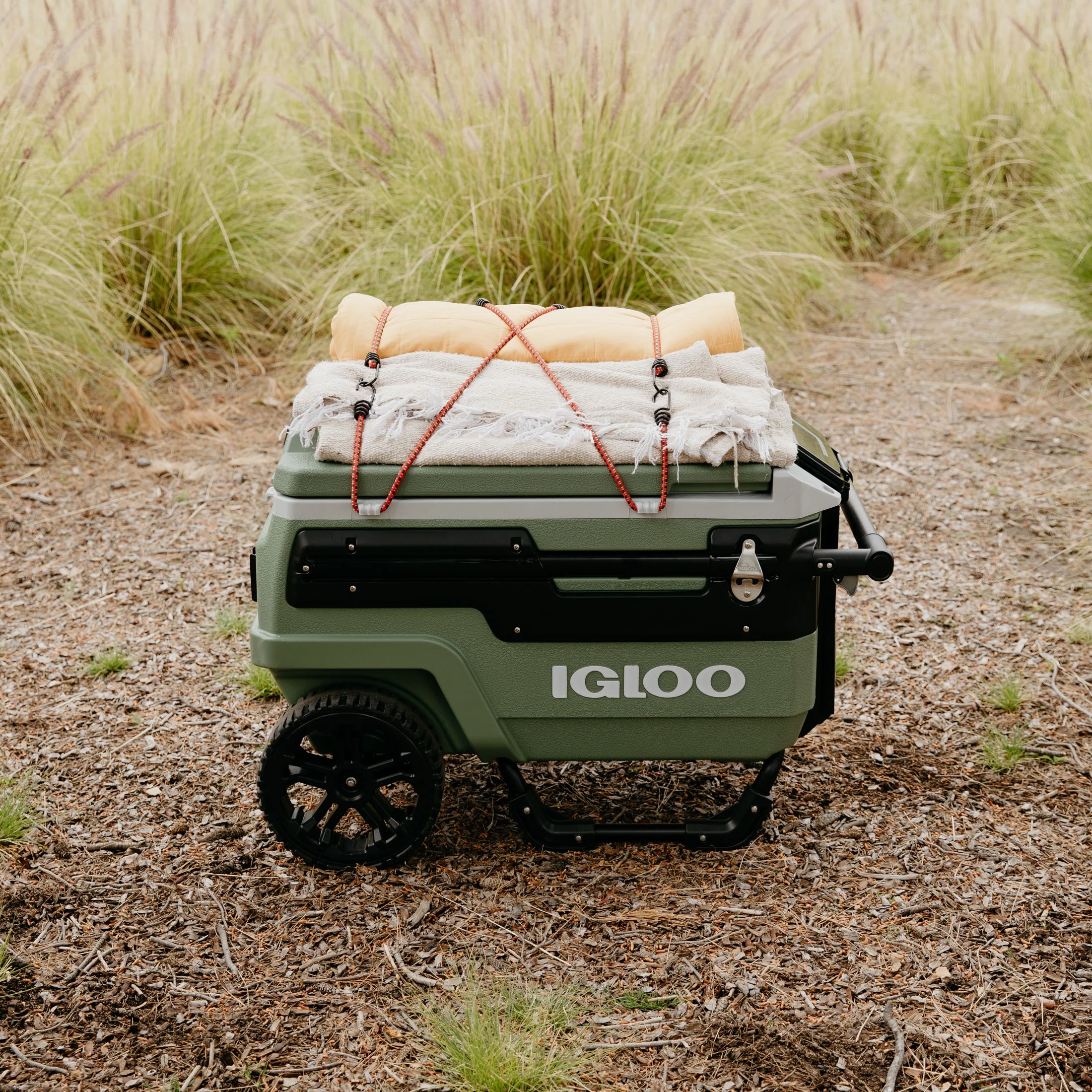 Igloo 70 QT Trailmate Journey Rolling Cooler, Carbonite Gray - Image 20