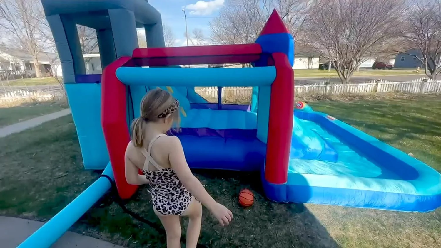 ROOJER Inflatable Water Slide Bounce House 8-in-1 With 450W Blower - Crocodile Water Park - Image 10 ROOJER Inflatable Water Slide Bounce House 8-in-1 With 450W Blower - Crocodile Water Park - Image 10
