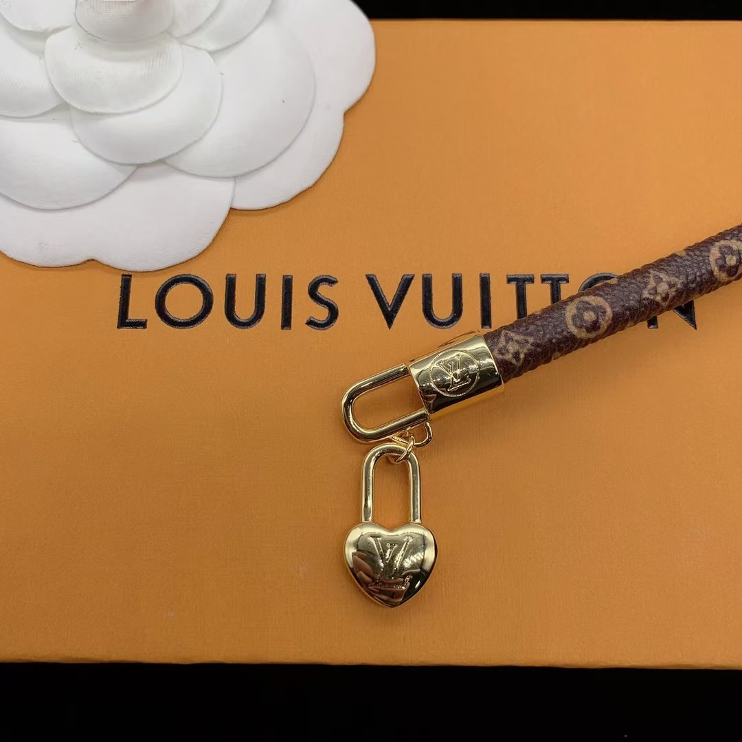Louis Vuitton Heart Lock Charm Bracelet - Original Replica Club