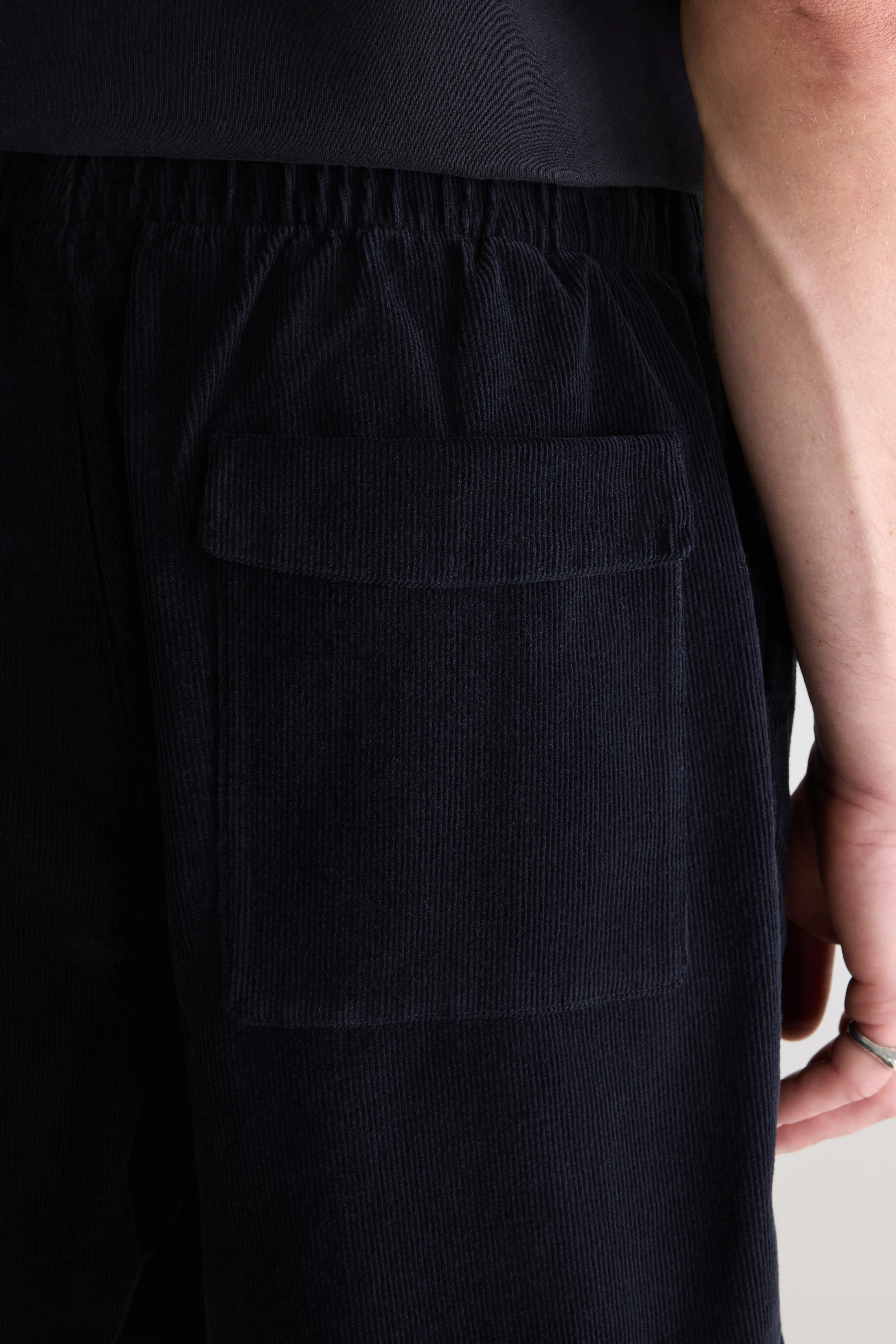 Bellerose Jug loose shorts (261 / M / NAVY)