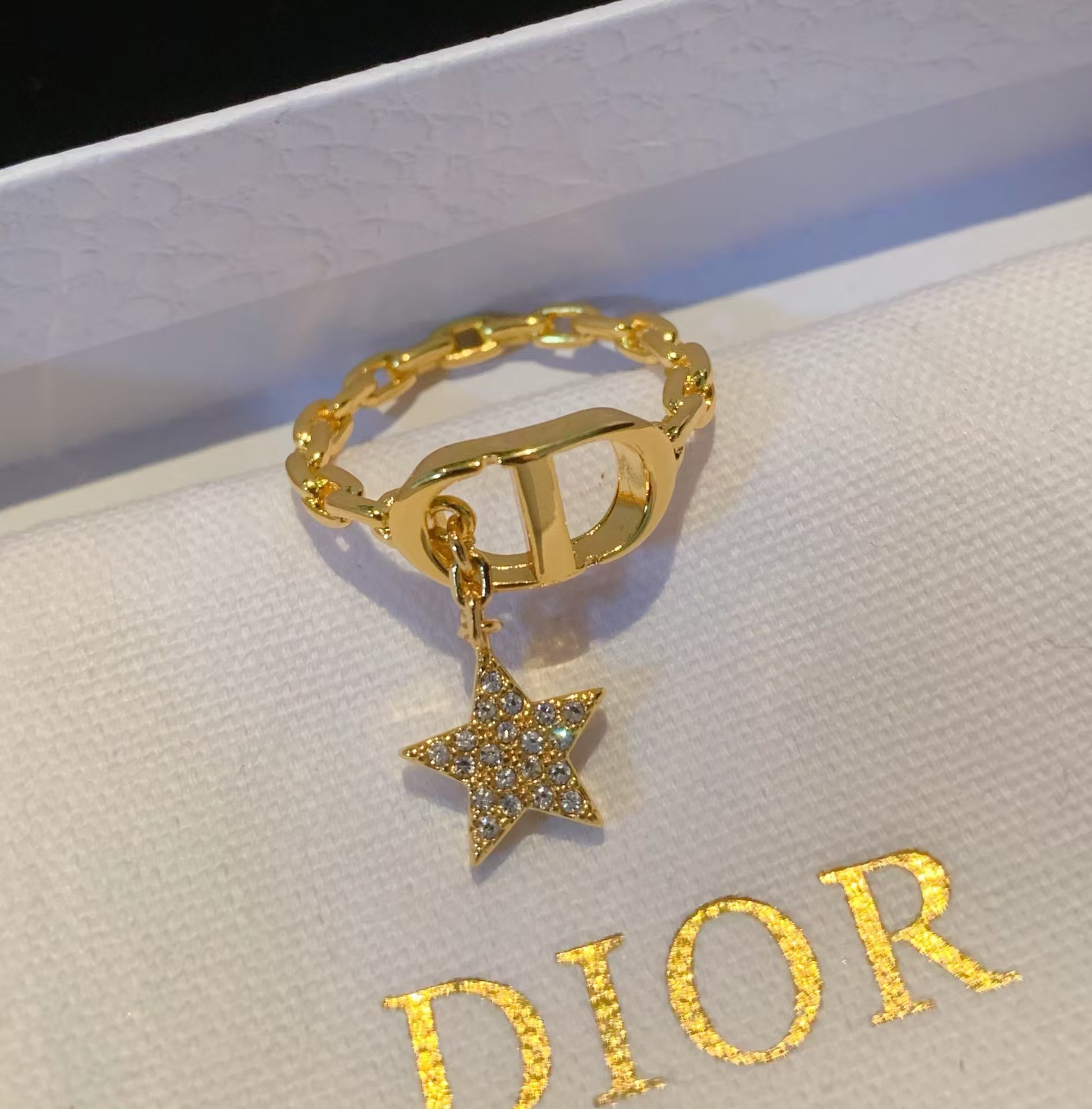 Dior CD Star Dangle Ring - Original Replica Club