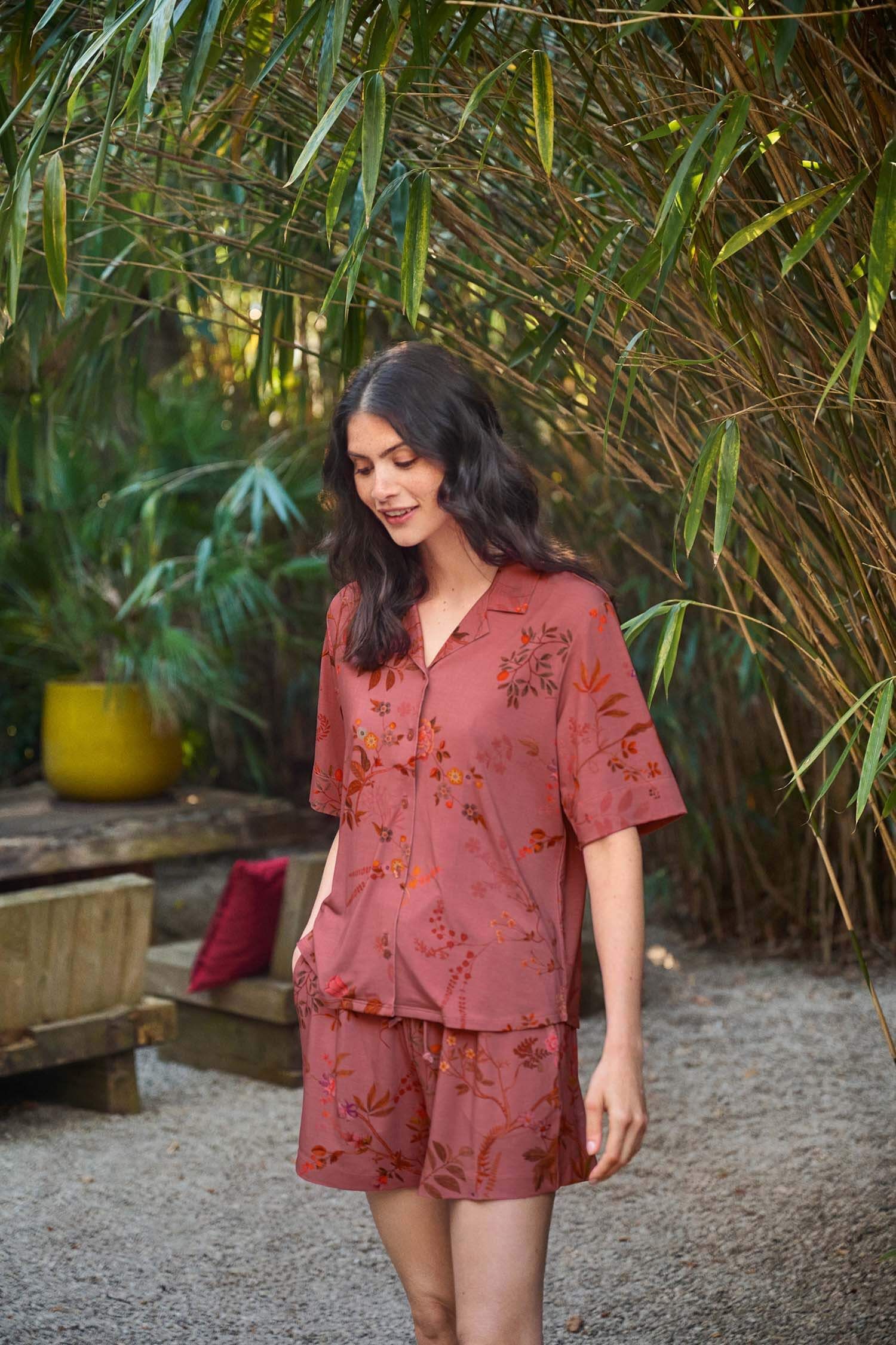 Flora Short Sleeve Top Bodhi Flower Dark Pink