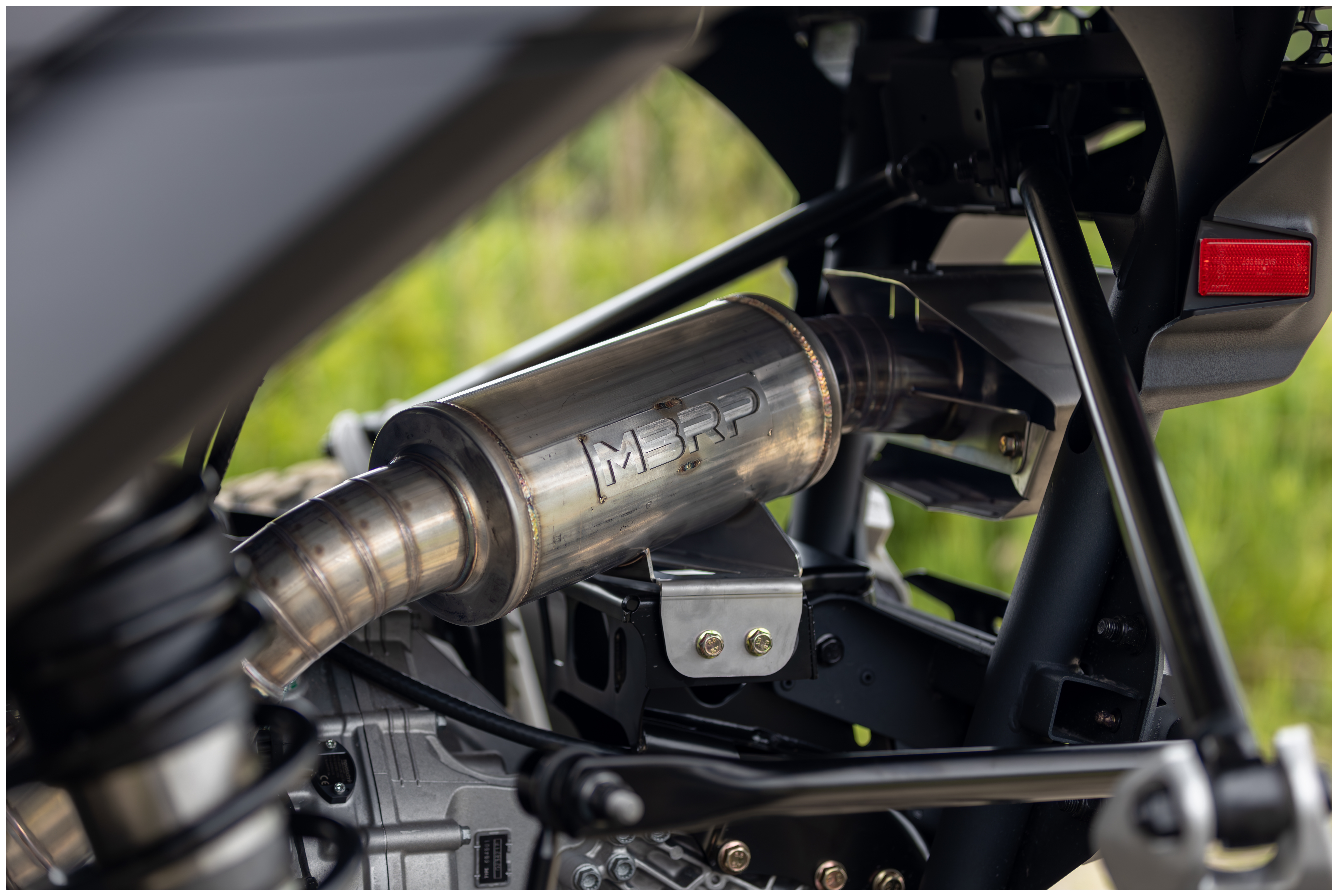 SportsBikeShop MBRP Single Turbo Back Performance Series Slip-On Exhaust Can-Am Maverick R 2024-2025