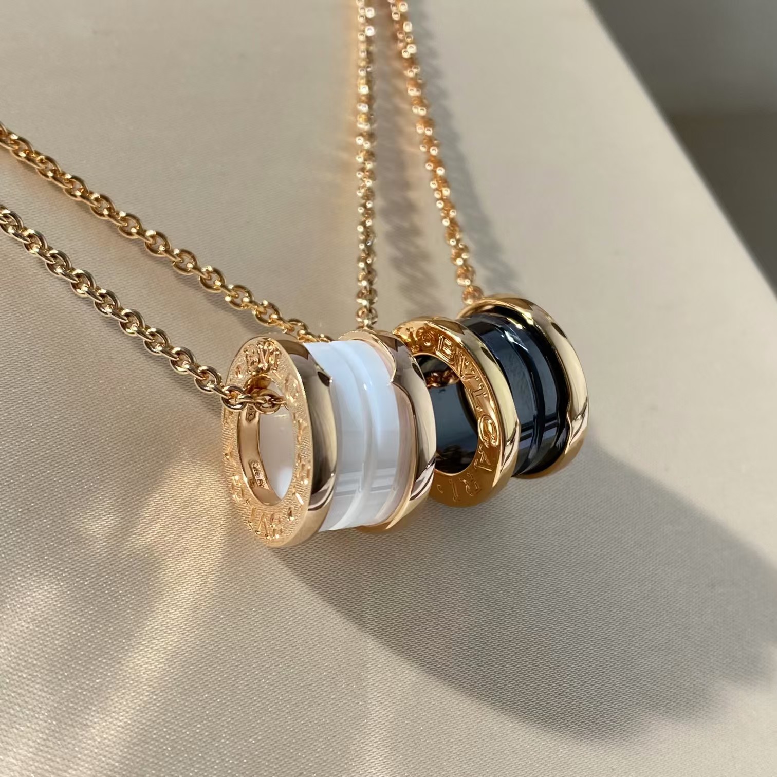 Bvlgari B.zero1 Necklace - Ceramic - Original Replica Club
