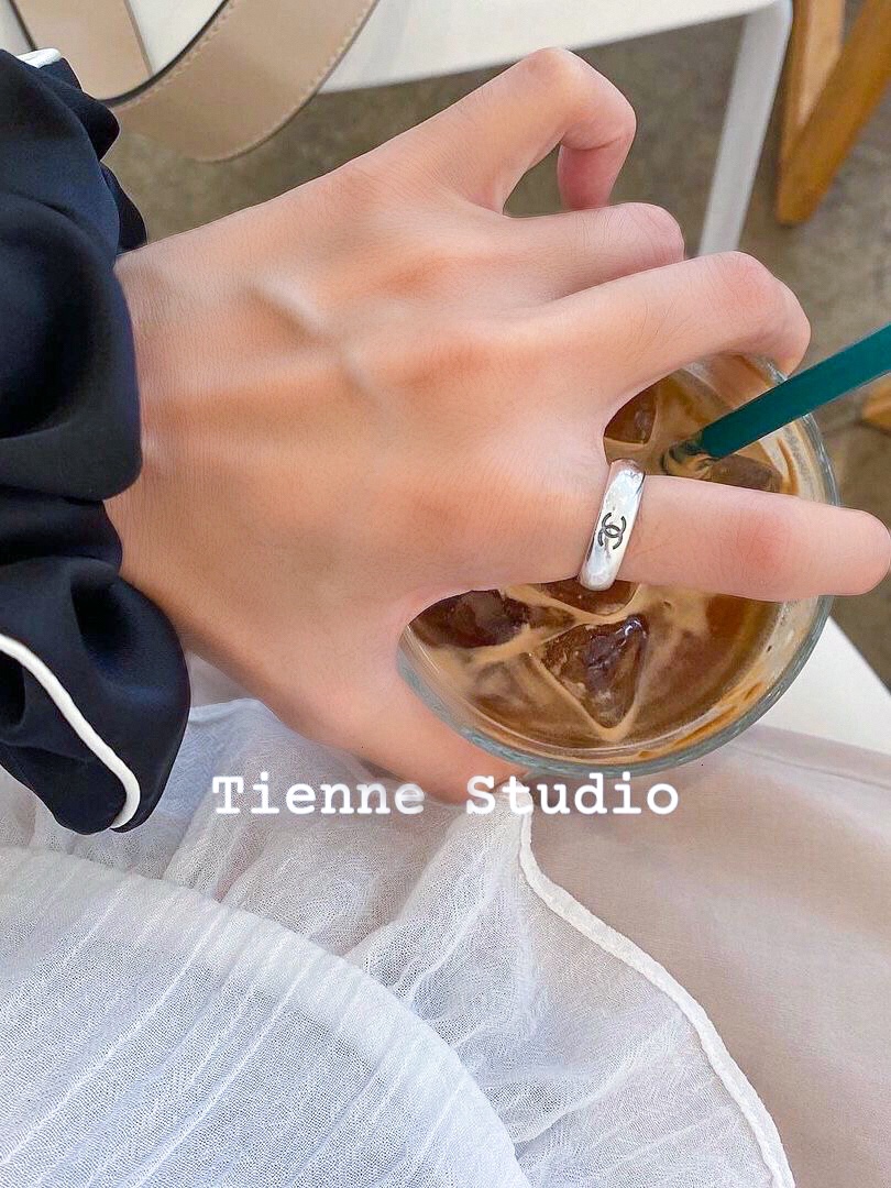 Chanel Minimalist and Elegant Silver Ring - Original Replica Club