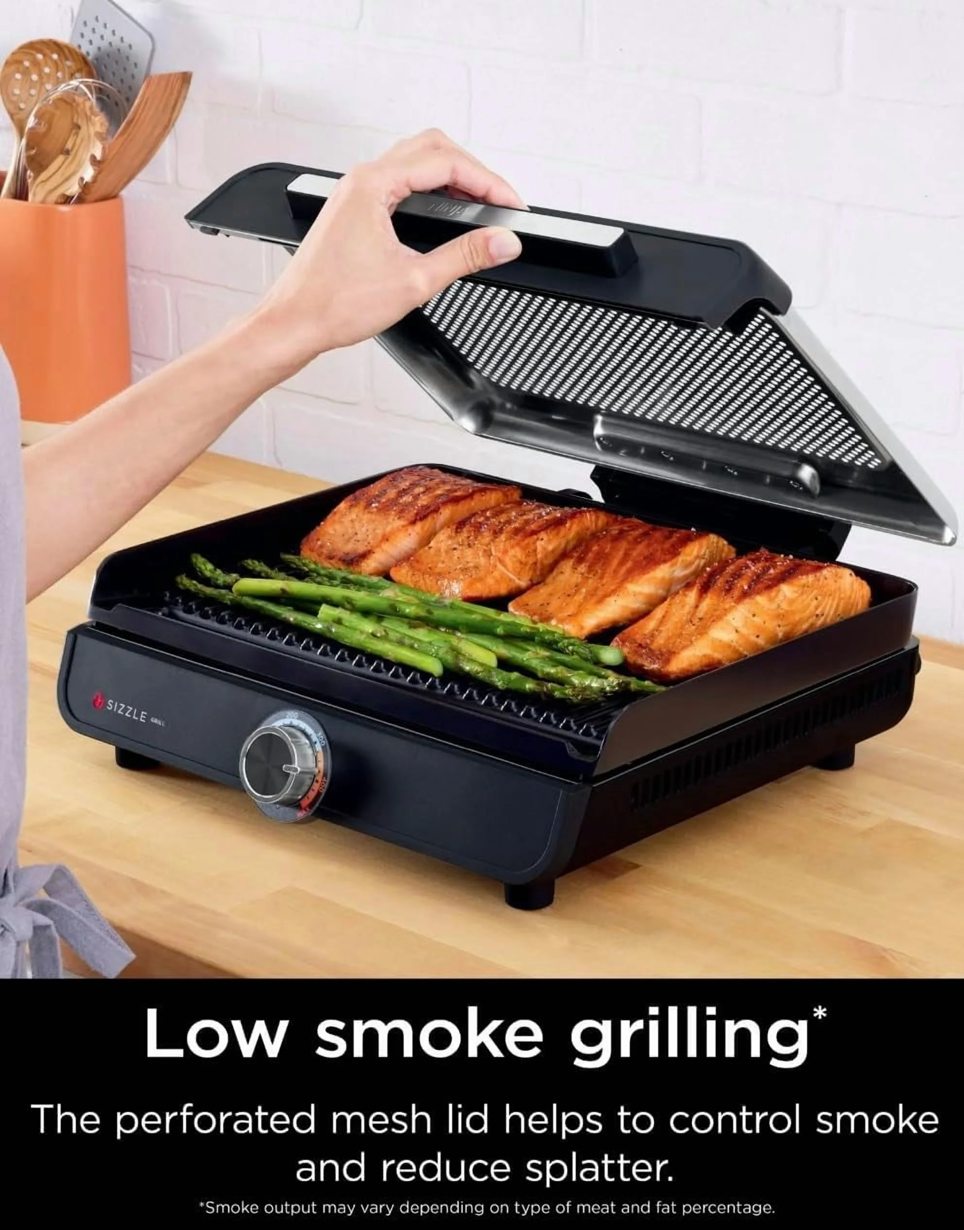 Ninja Sizzle Indoor Grill, 500-F High Heat Kitchen Grill with Nonstick 14 Inch Plate, Low-Smoke Technology, Edge-to-Edge Heating, Family-Sized Capacity, Countertop Cooking Tool (GR100) - Image 4