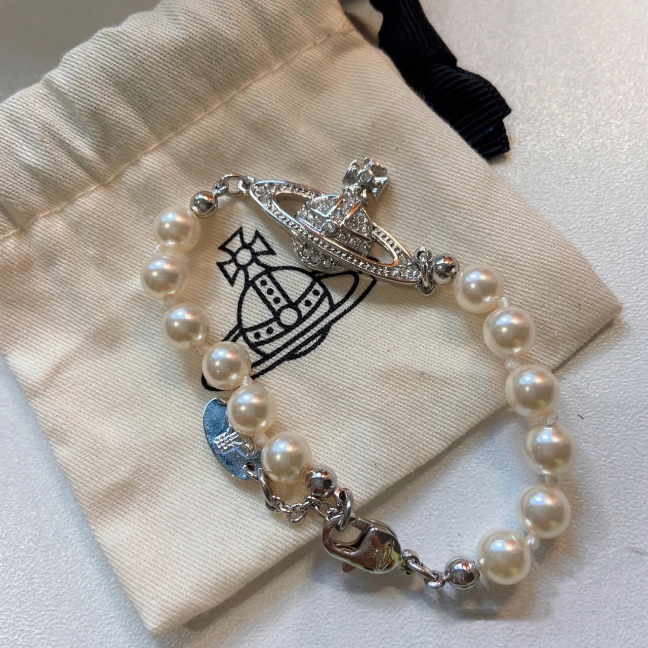 Vivienne Westwood Pearl Bracelet - Original Replica Club
