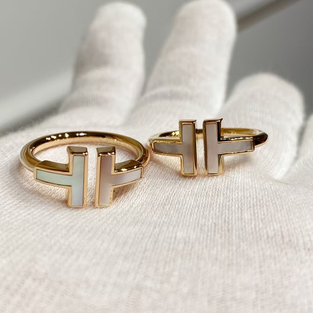 Tiffany Mother of Pearl Double T Ring - Original Replica Club