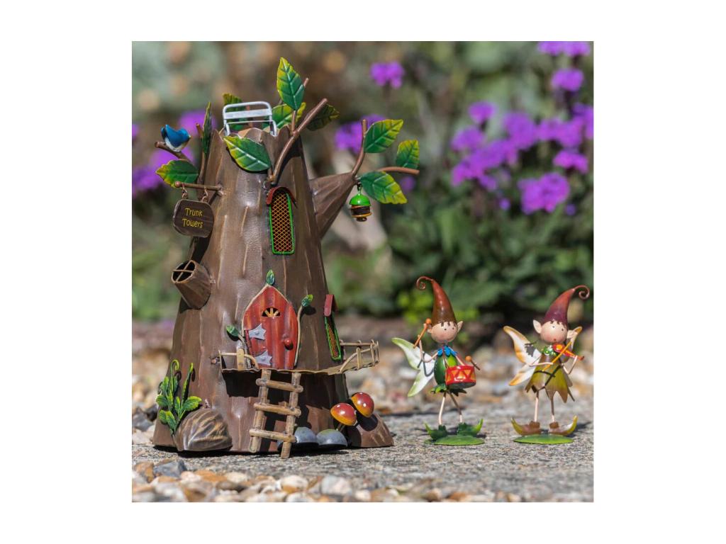 Casa metálica con torre de troncos Pixie