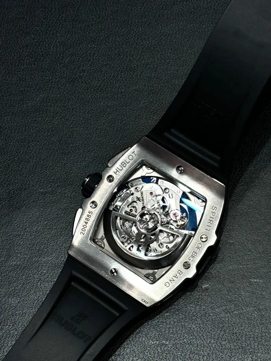 Hublot Spirit Of Big Bang Men Automatic Blue Rubber Watch 641.NX.7170.RX