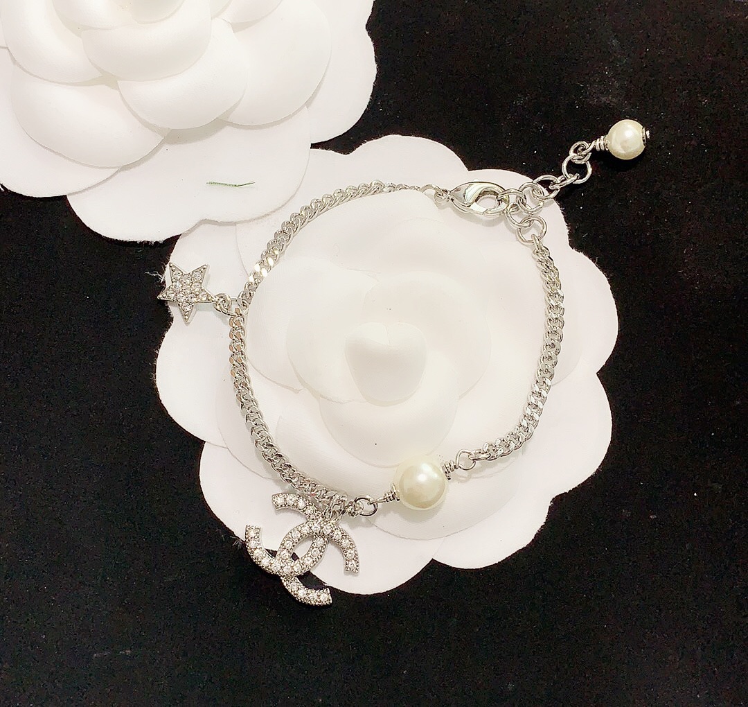 Chanel Star Pearl Chain Silver Bracelet - Original Replica Club