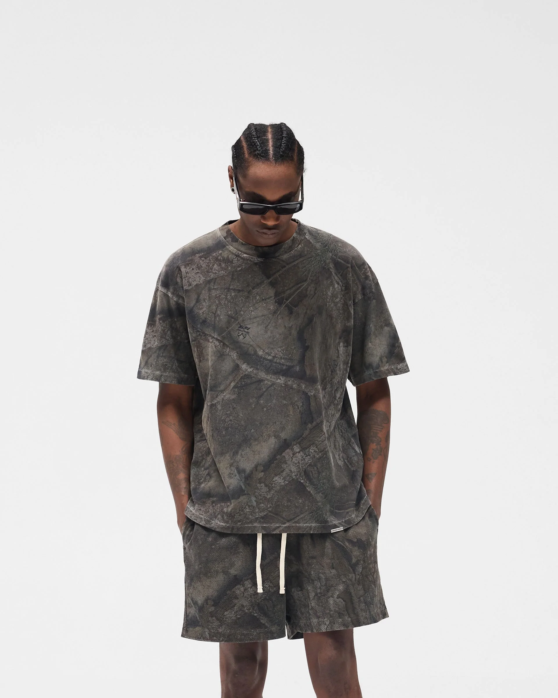 Initial Overdye Realtree® Oversized T-Shirt - Overdyed Black