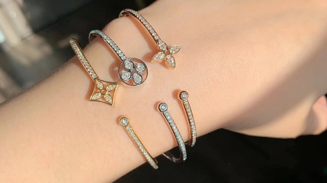 Louis Vuitton Dainty Diamond Open Cuff Bangle Bracelet - Original Replica Club
