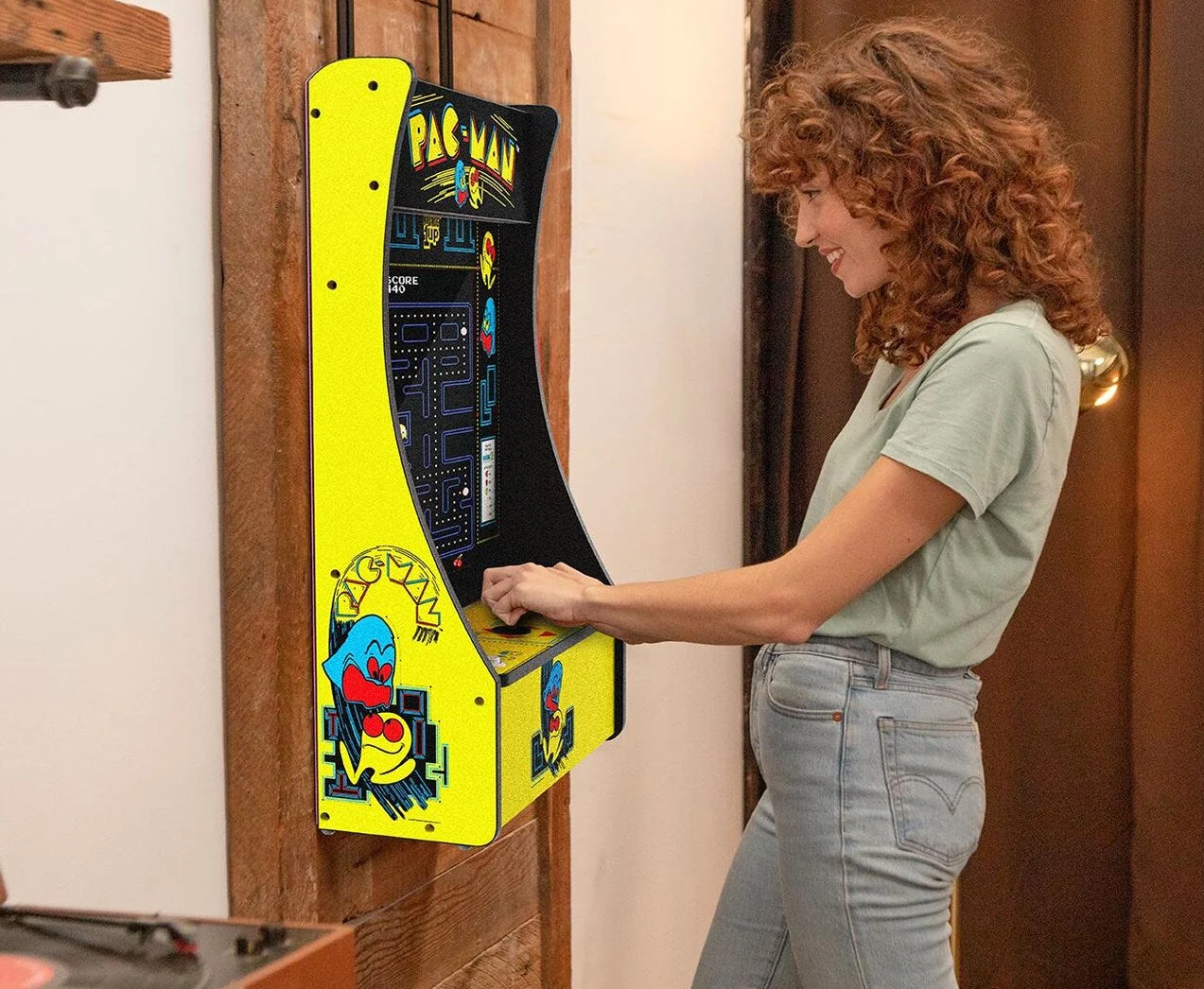 Arcade1Up Pac-Man Partycade 17-Inch LCD Arcade Game - PAC-D-10277