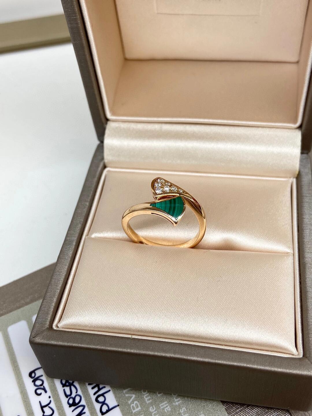Bvlgari Rose Gold Divas' Dream Ring - Original Replica Club
