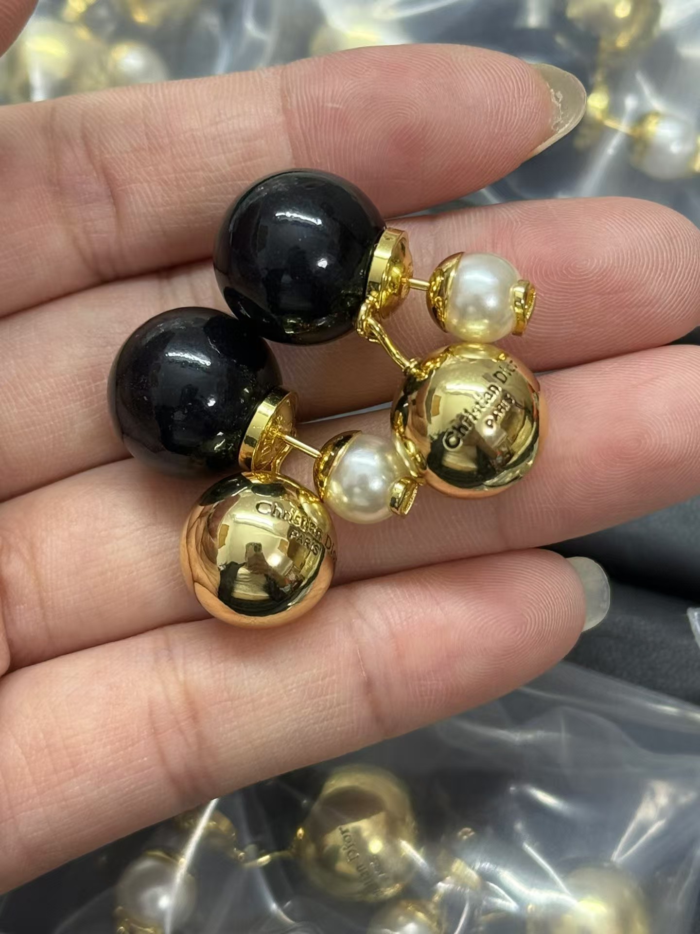 Dior Black Pearl Earrings - Original Replica Club