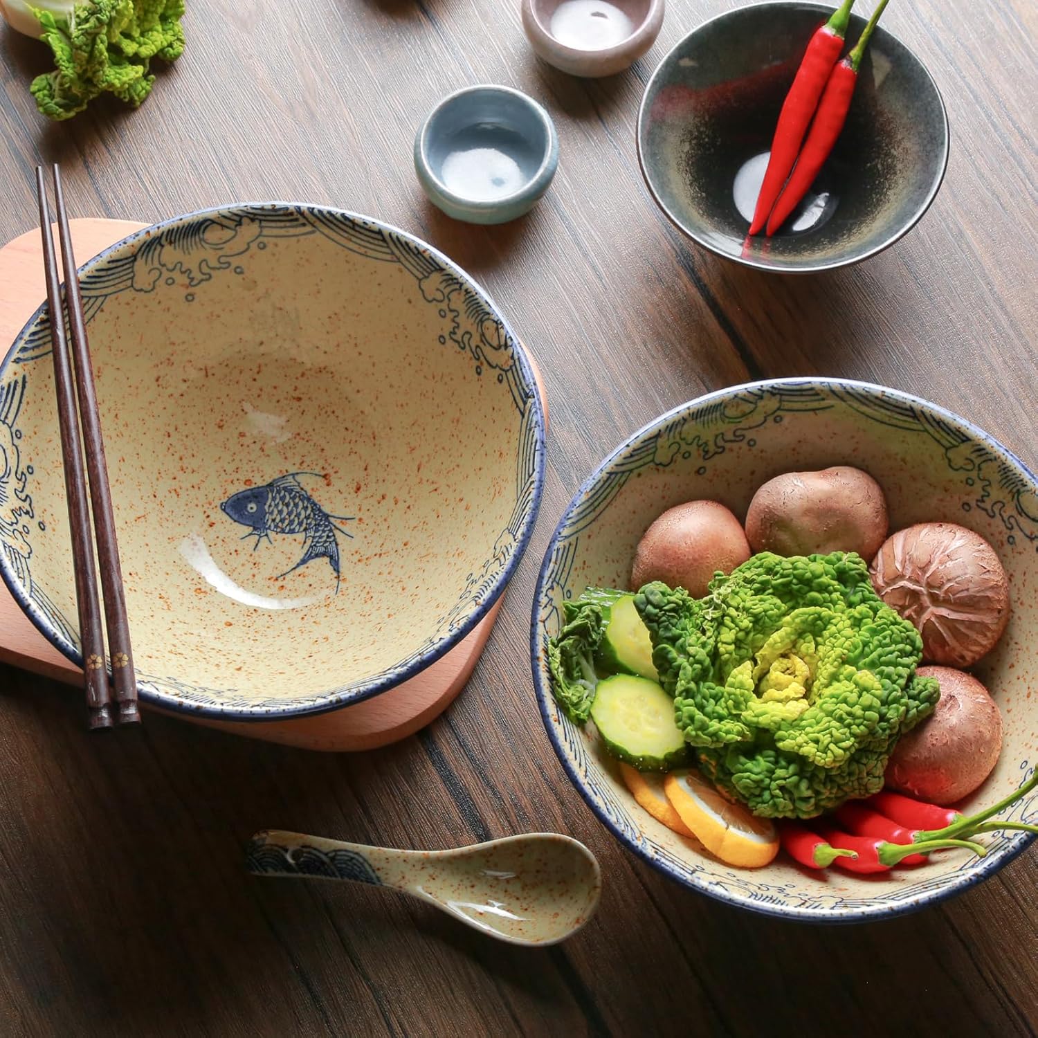 Ceramic Ramen Bowl Set of 2, 40oz Japanese Noodle Bowls with Spoons & Chopsticks Porcelain Large Soup Bowl for Pho, Udon, Retro Style Tableware Microwave & Dishwasher Safe, Fish