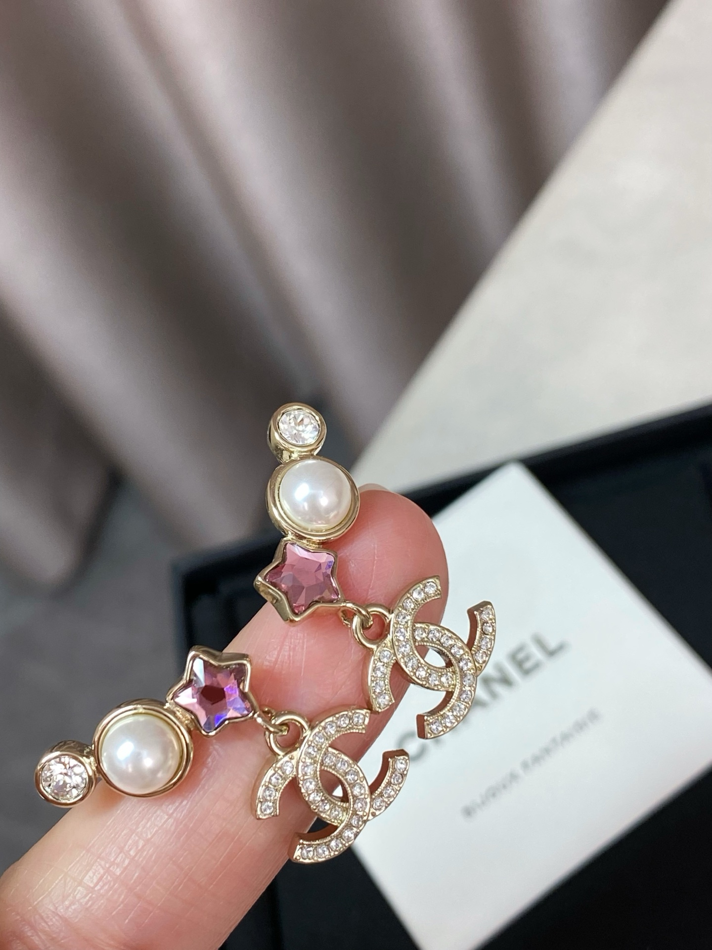 Chanel Rhinestone Pink Star Pearl CC Earrings - Original Replica Club