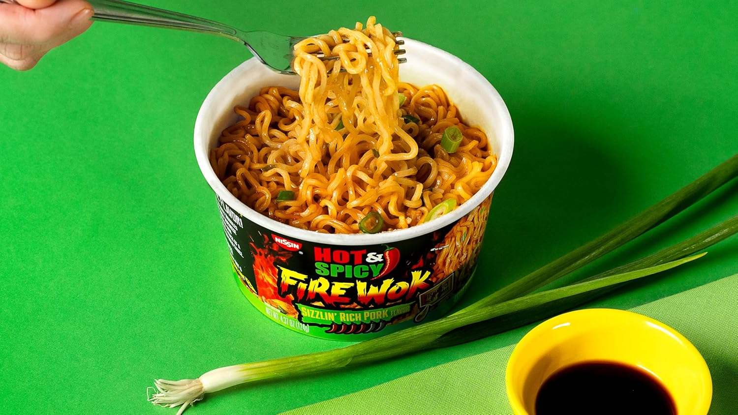Nissin Hot & Spicy Fire Wok, Sizzlin' Rich Pork, 4.37 Ounce (Pack of 6)