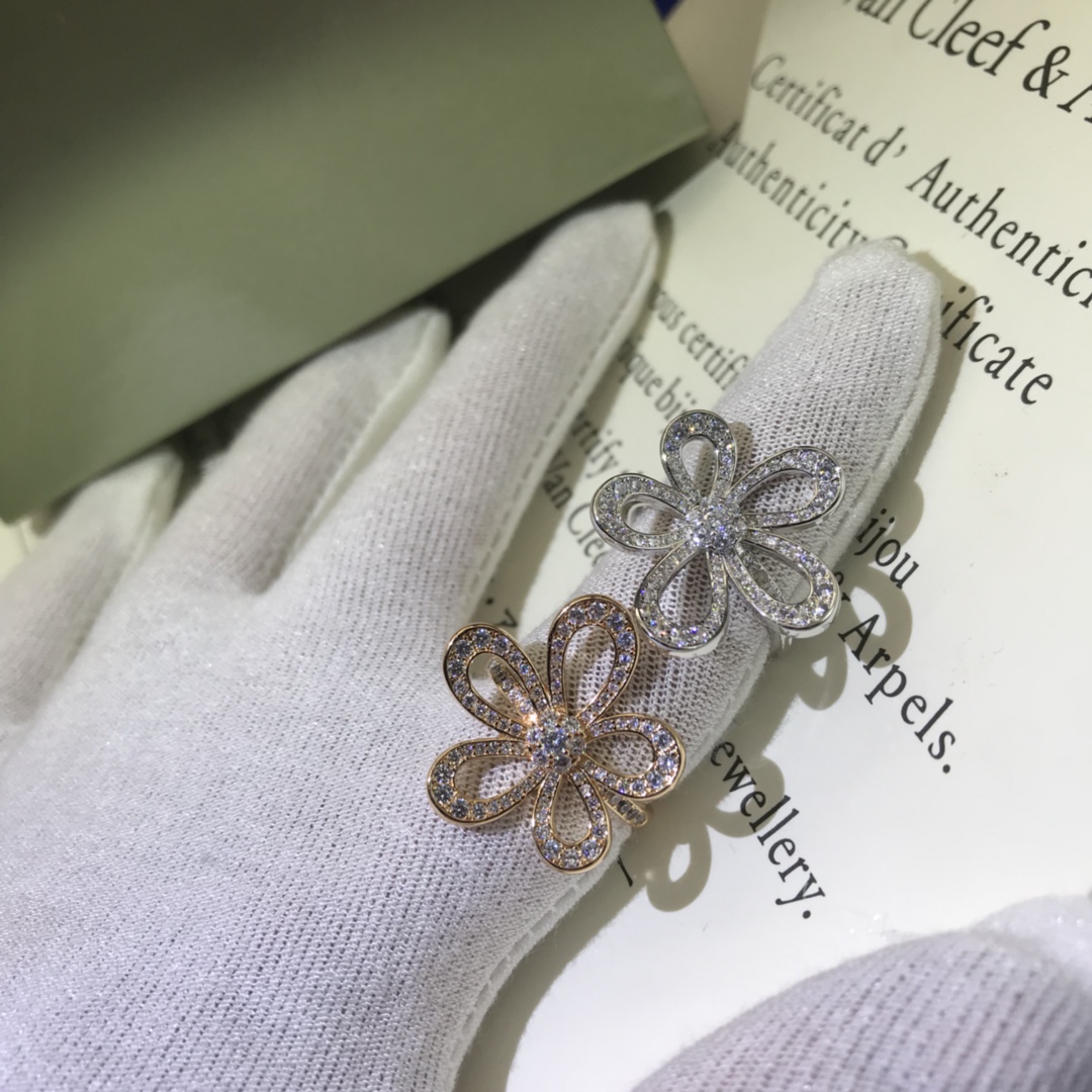 VCA Flowerlace Ring - Original Replica Club