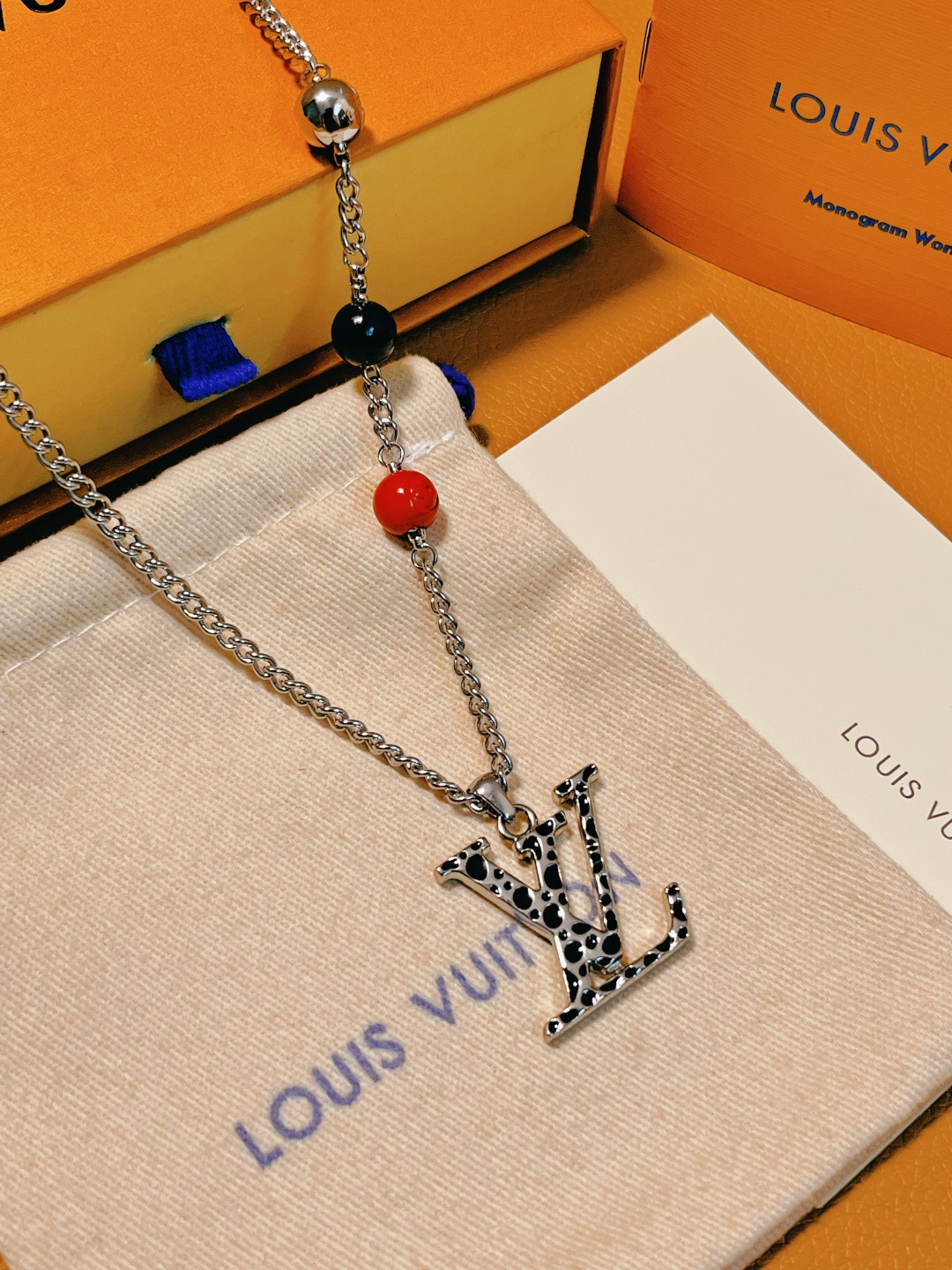 Louis Vuitton LV x YK Monogram Mens Necklace - Original Replica Club