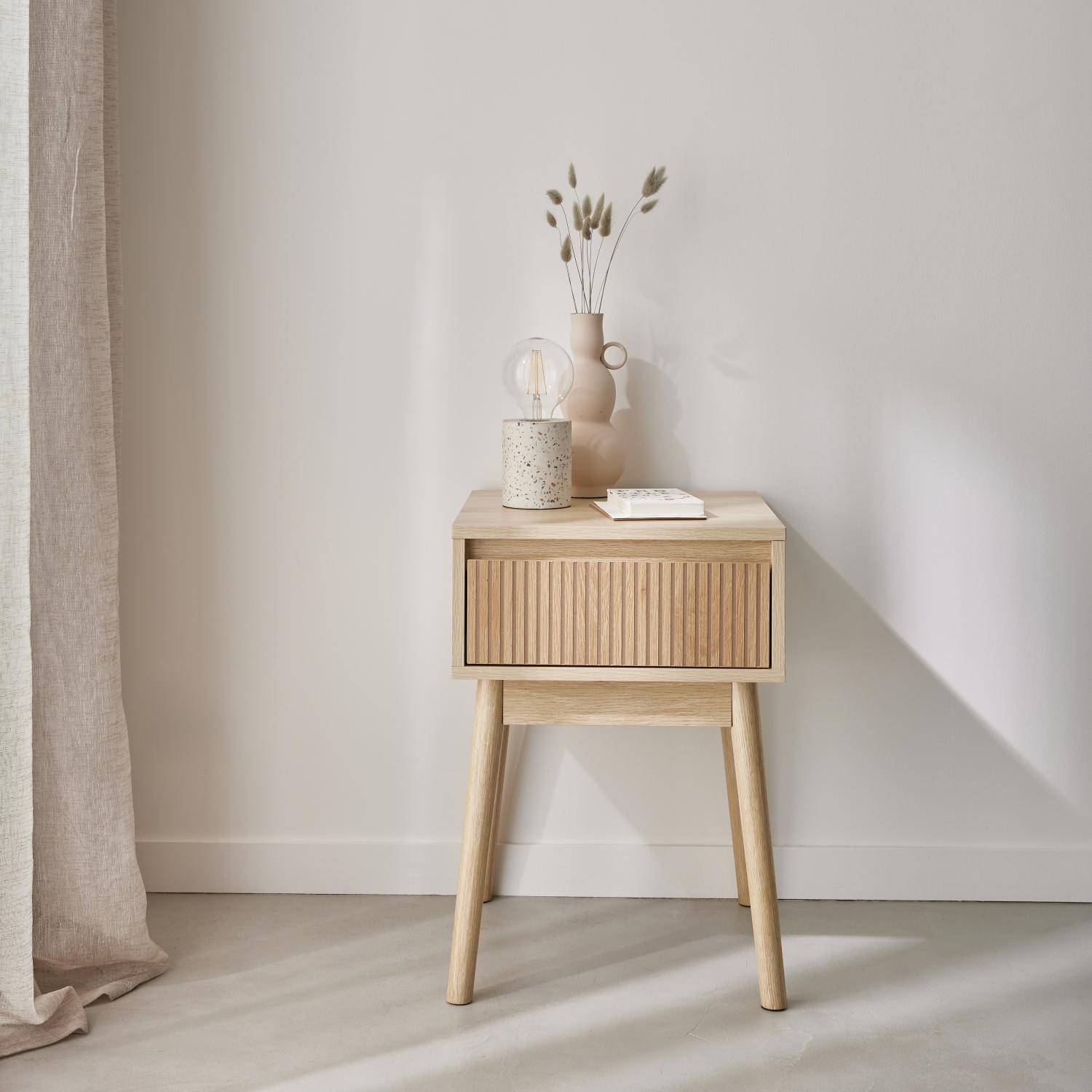 Linear - Mesita de noche con efecto madera, 1 cajón