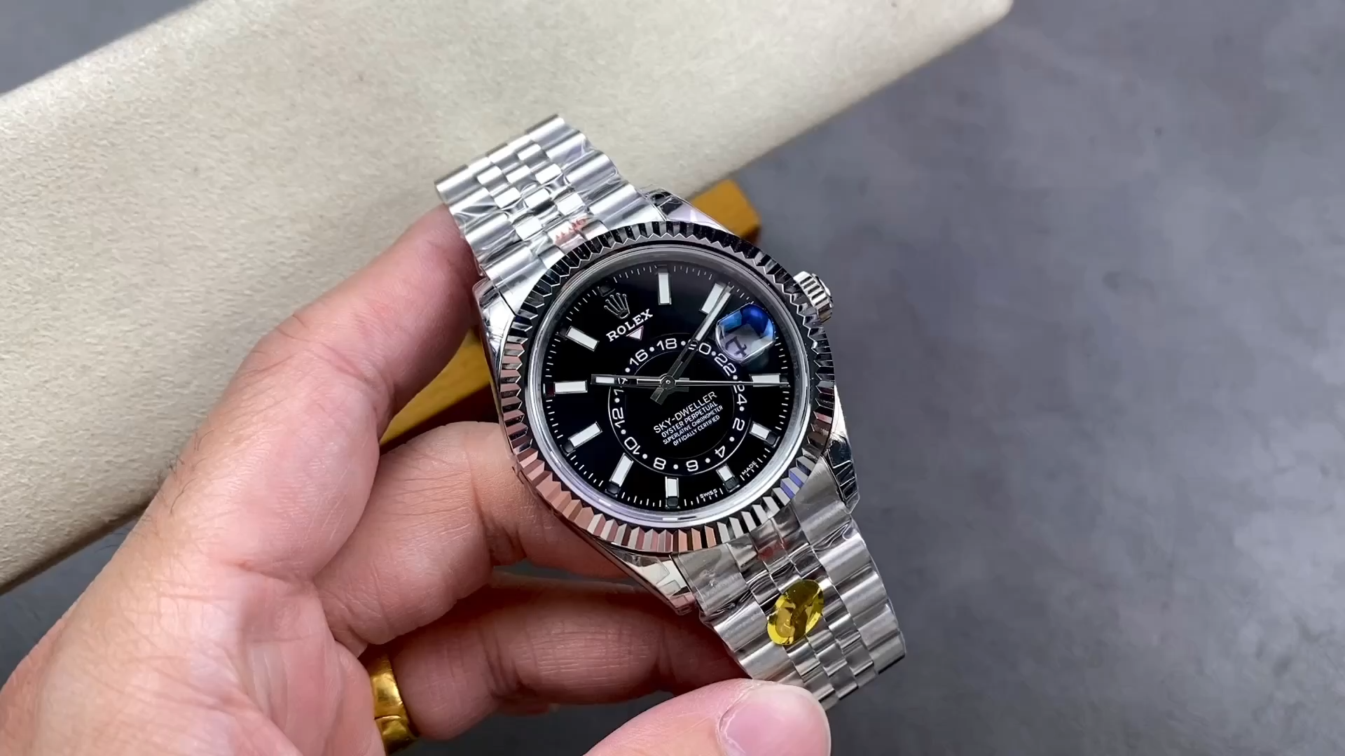 Rolex Sky Dweller Black Dial Jubilee m336934 0008 Automatic 41MM