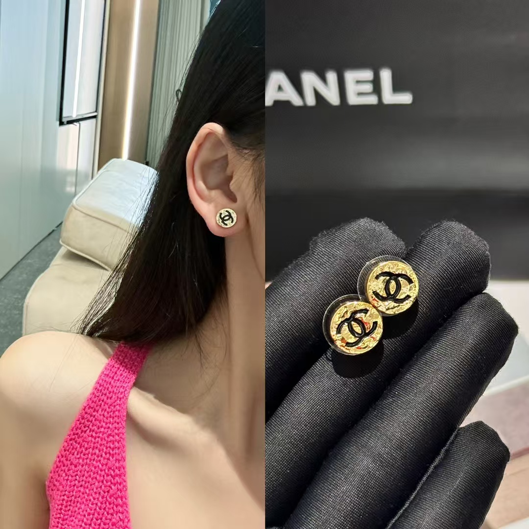 Chanel Round Stud Earrings - Original Replica Club