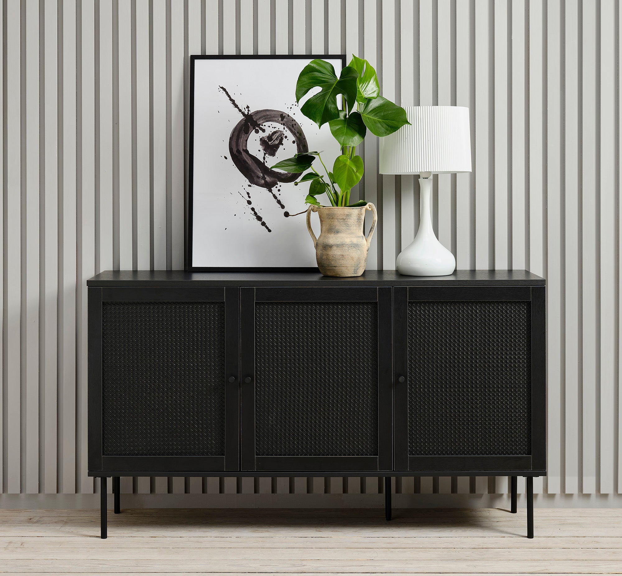 Rebellenclub Berley Dressoir - Zwart met Rattan