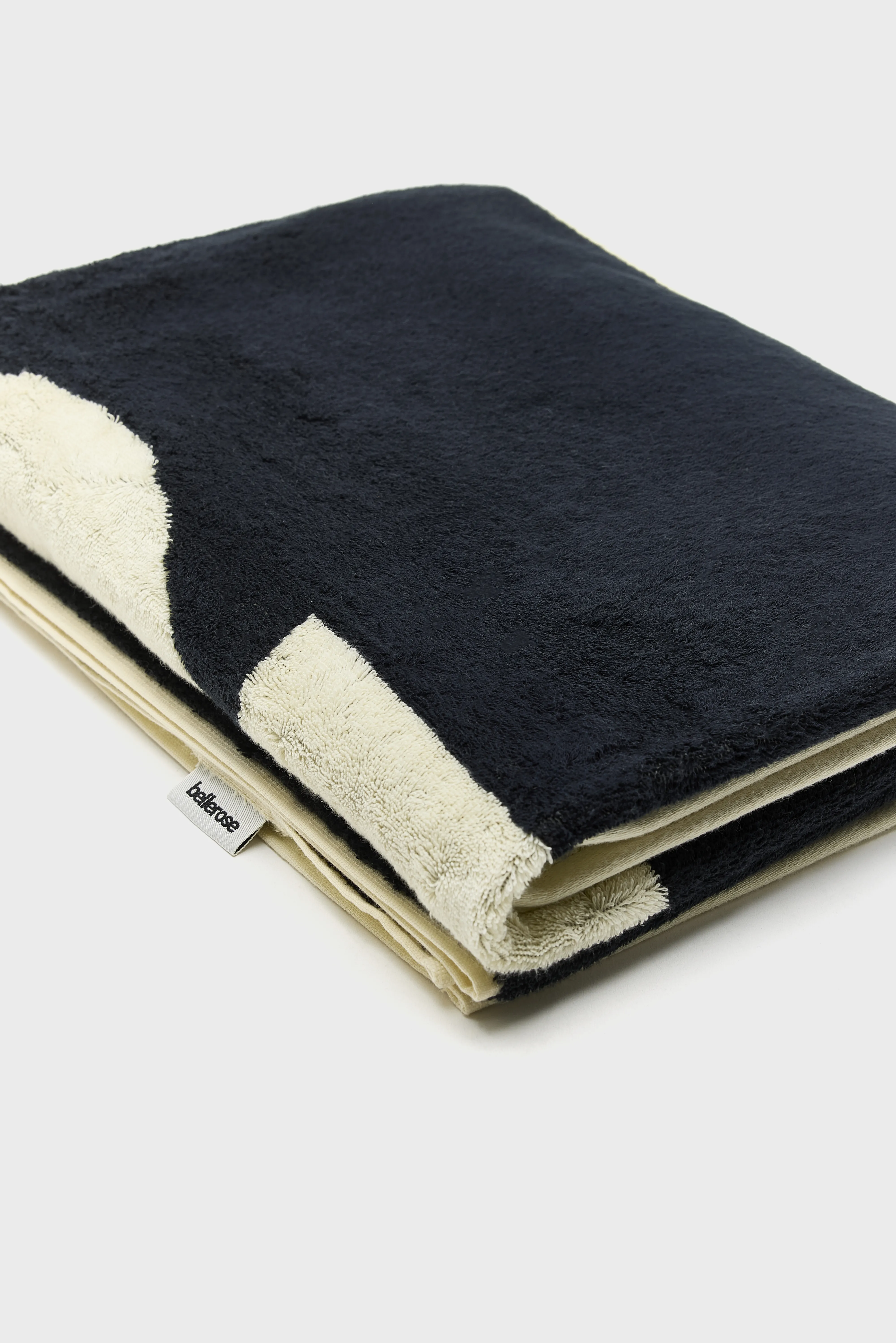 Bellerose Object N.08 (251 / W / DISPLAY D)