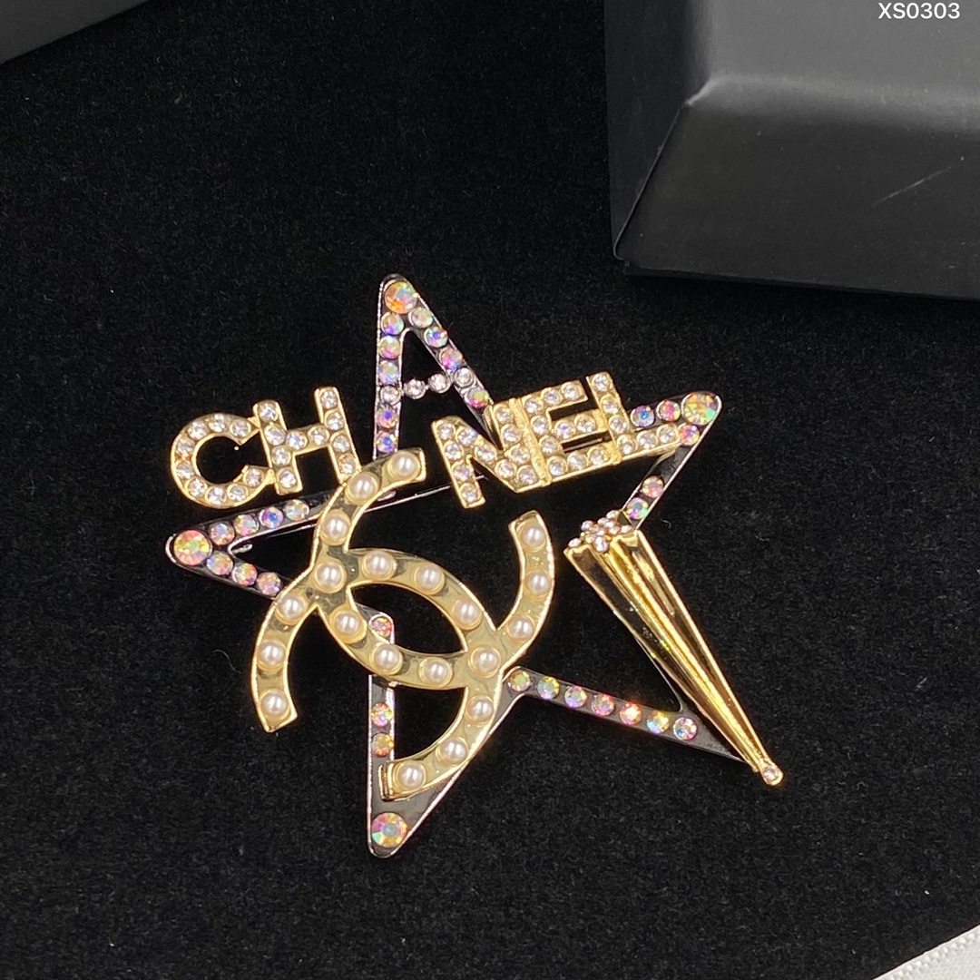 Chanel Brooch Star - Original Replica Club