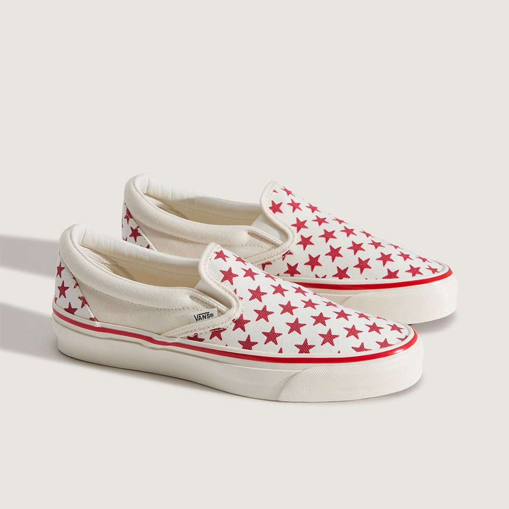 Vans - Classic Slip-On 98 Stars - Rouge & Marshmallow