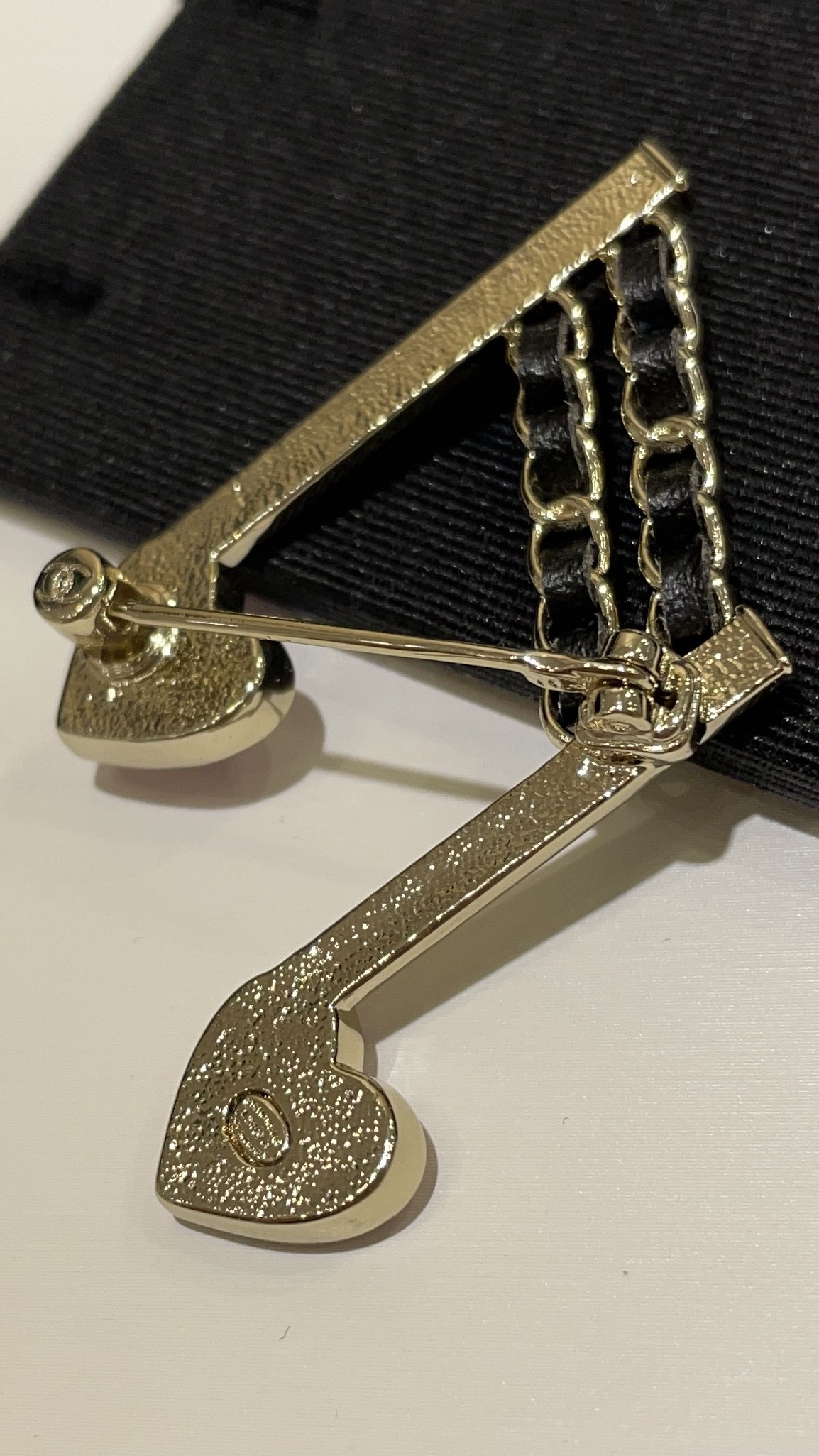 Chanel Pink Heart Note Brooch - Original Replica Club