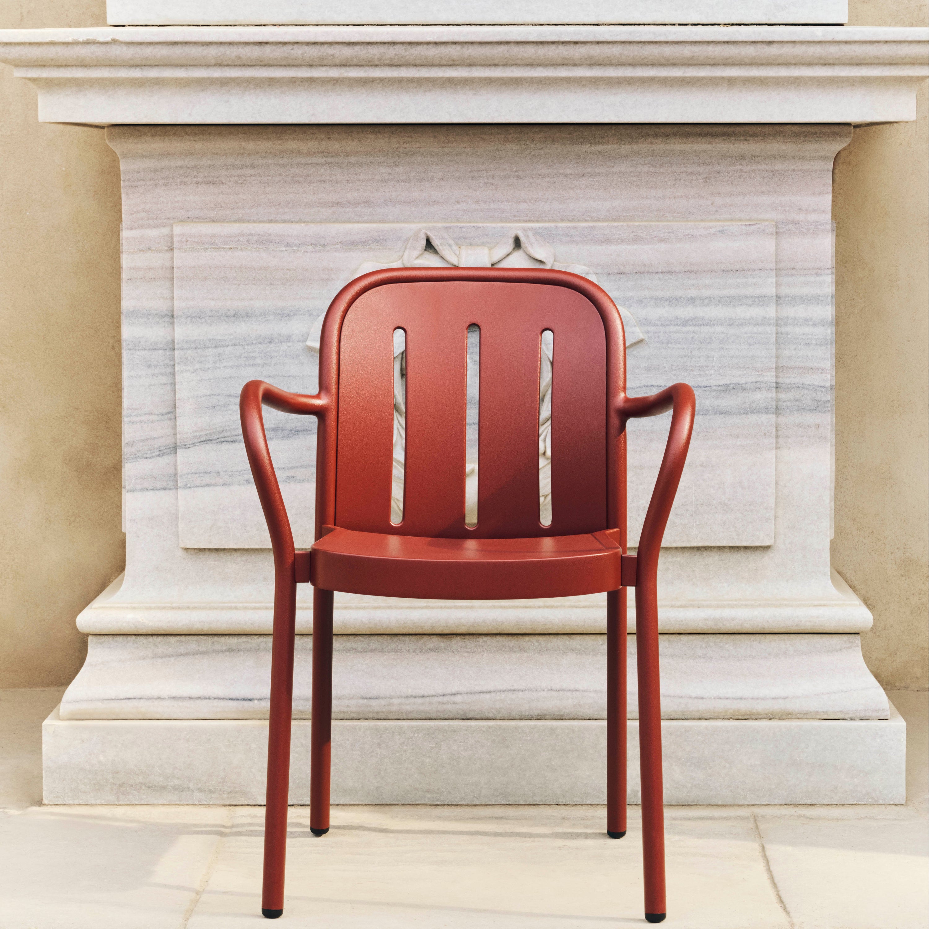 HAY Deville Tuinstoel met Armleuning - Iron Red