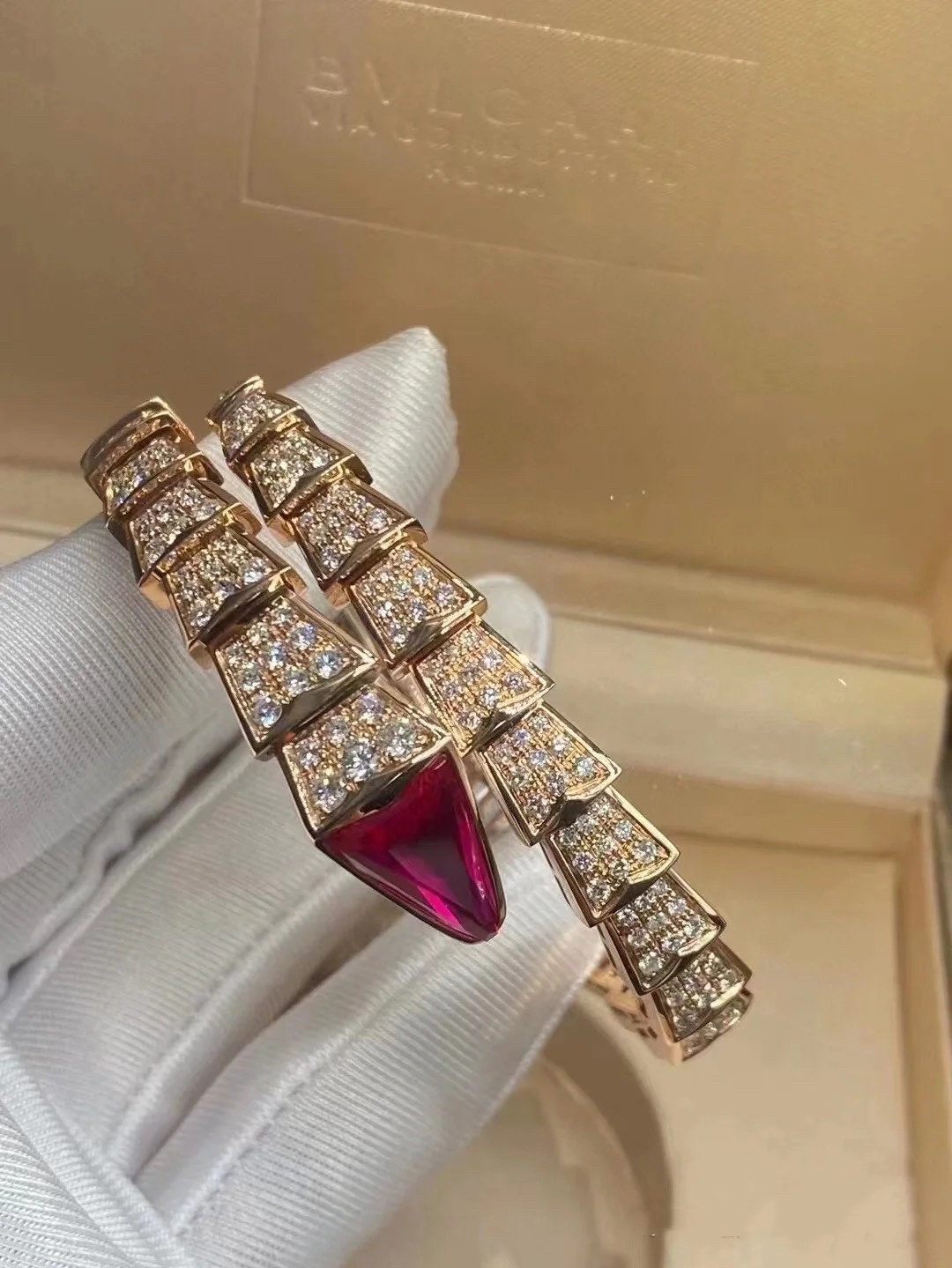 Dupe Bvlgari Serpenti Viper Bracelet in Rose Gold with Diamond and Rubellite - Original Replica Club