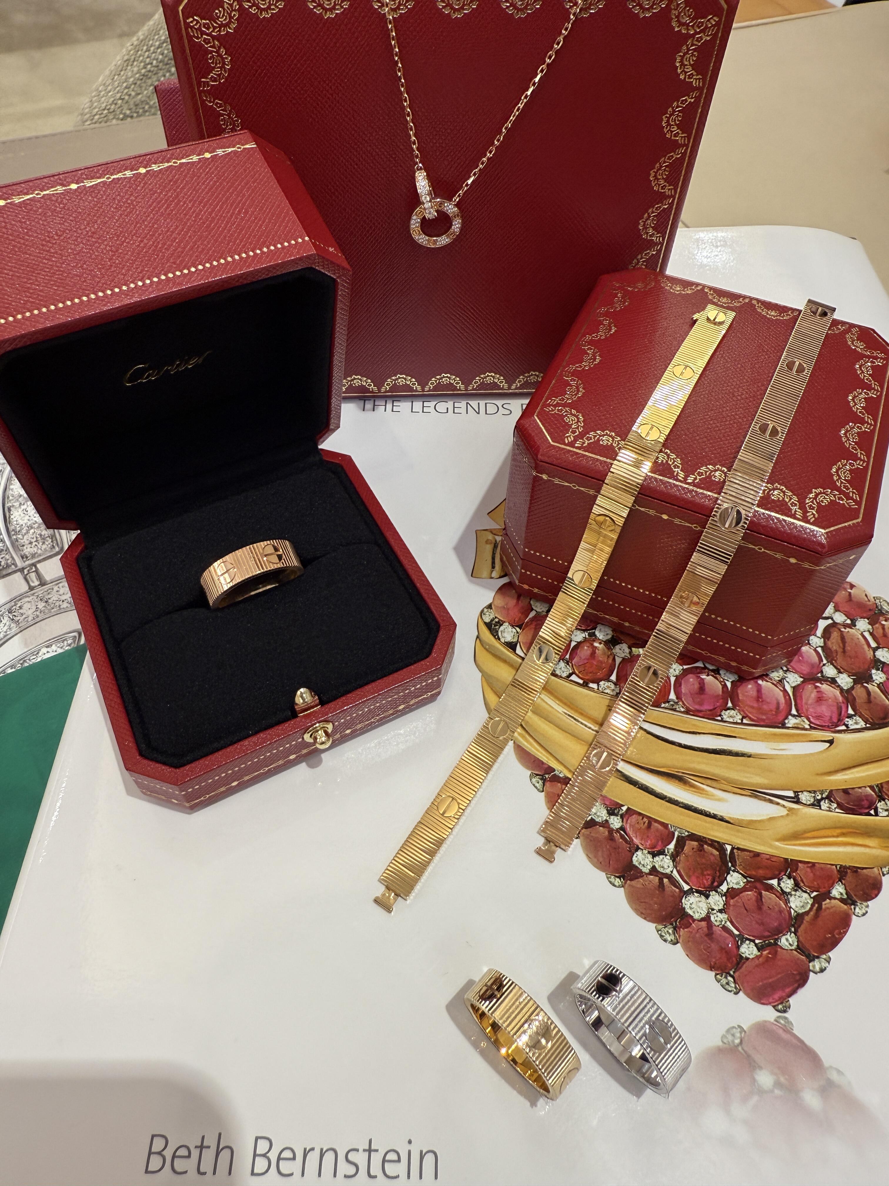 Cartier Love Unlimited Bracelet - Original Replica Club