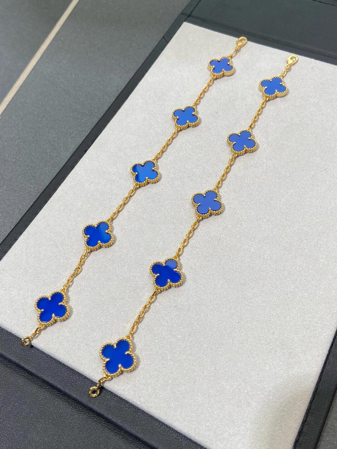 VCA Blue Agate Vintage Alhambra Bracelet 5 Motifs - Original Replica Club