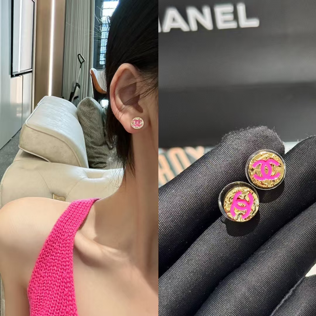 Chanel Round Stud Earrings - Original Replica Club