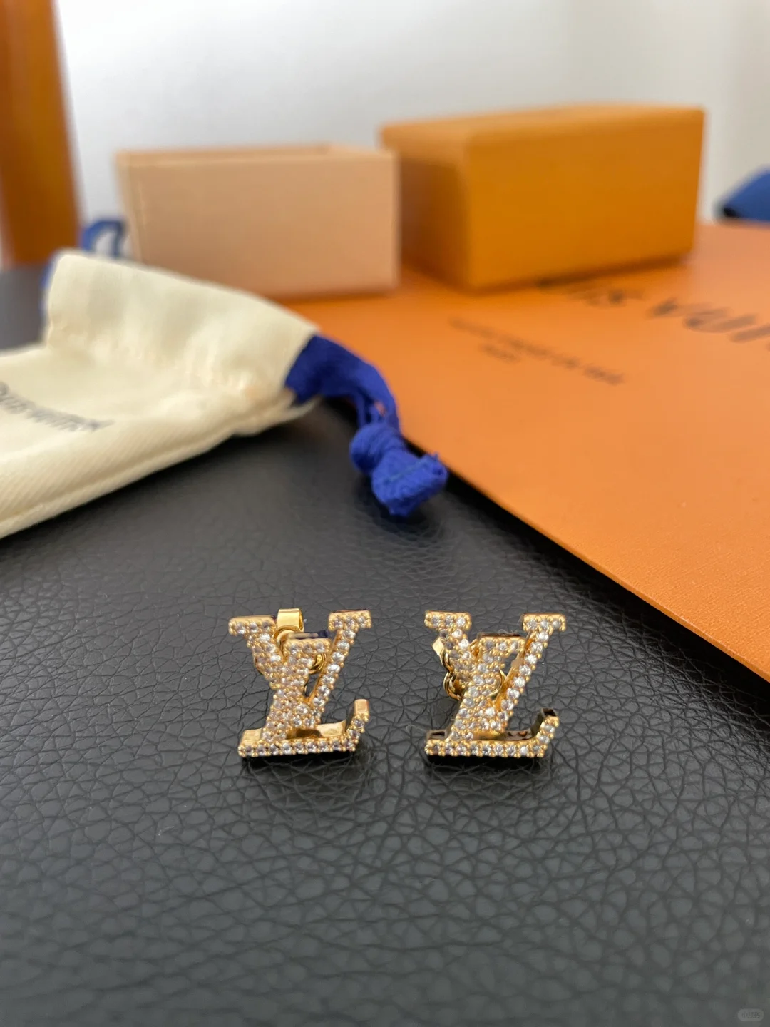 Louis Vuitton Diamond LV Letter Earrings - Original Replica Club