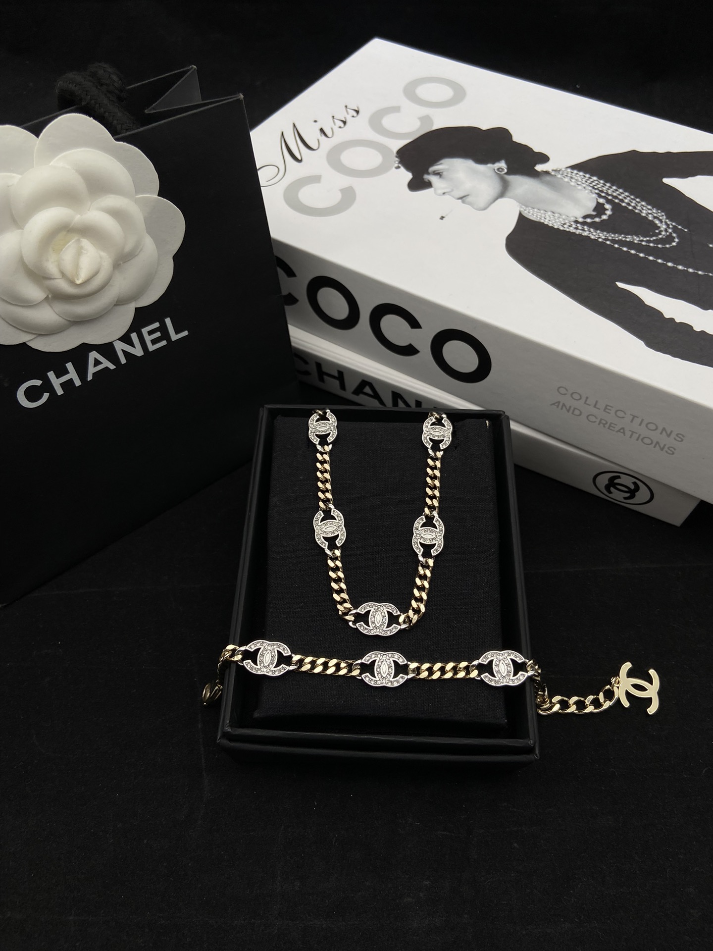 Chanel Classic Flat O Chain Bracelet Choker Necklace - Original Replica Club