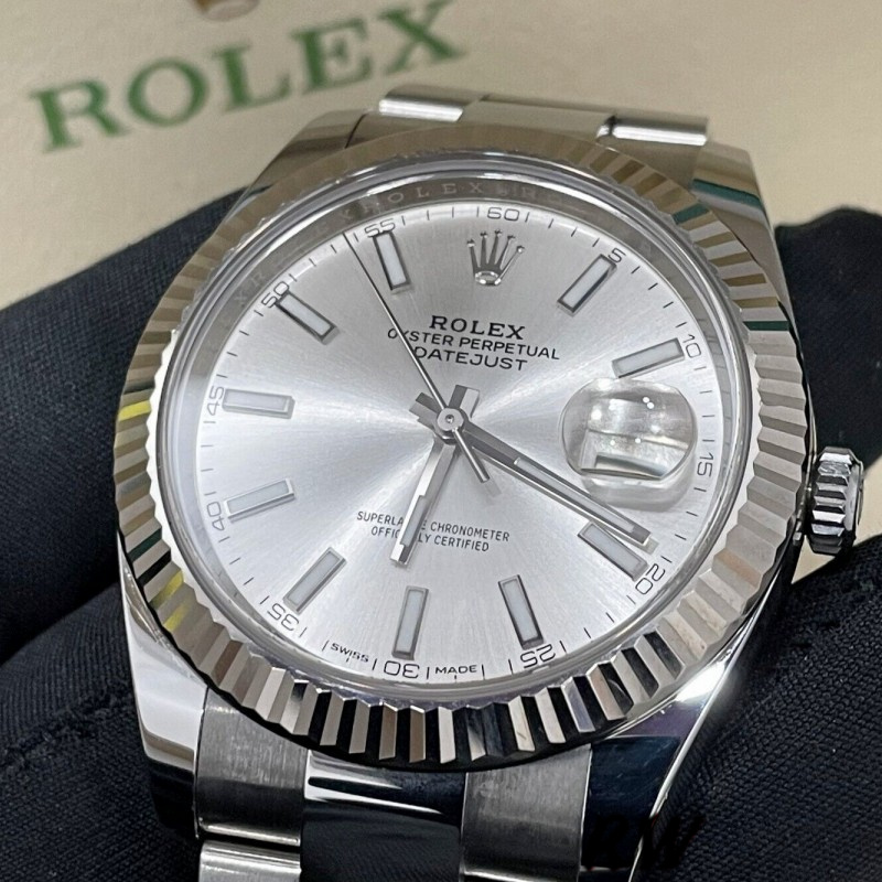 Rolex Datejust 126334 Fluted Bezel Silver Dial 41MM Mens Replica Watch