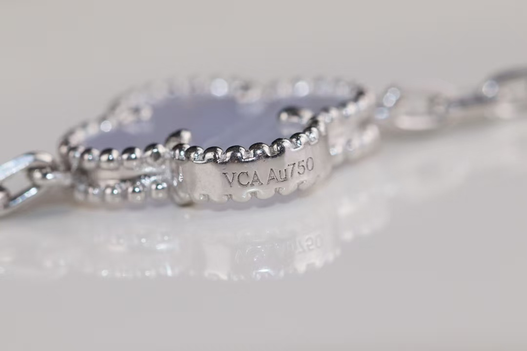 VCA Blue Chalcedony Vintage Alhambra Bracelet 5 Motifs - Original Replica Club