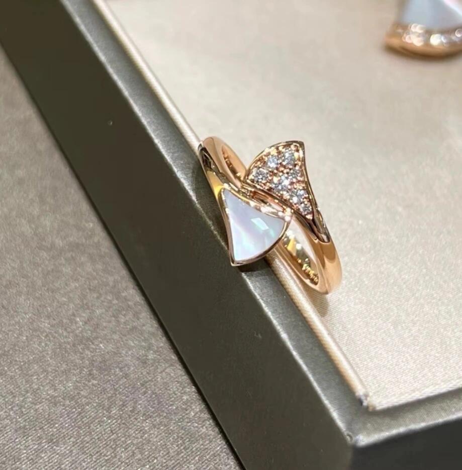 Bvlgari Rose Gold Divas' Dream Ring - Original Replica Club