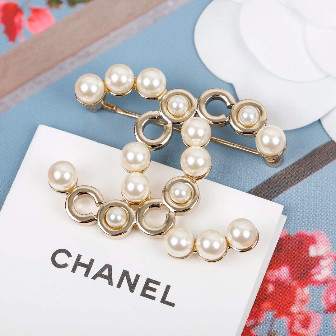 Chanel Faux Pearl CC Brooch - Original Replica Club