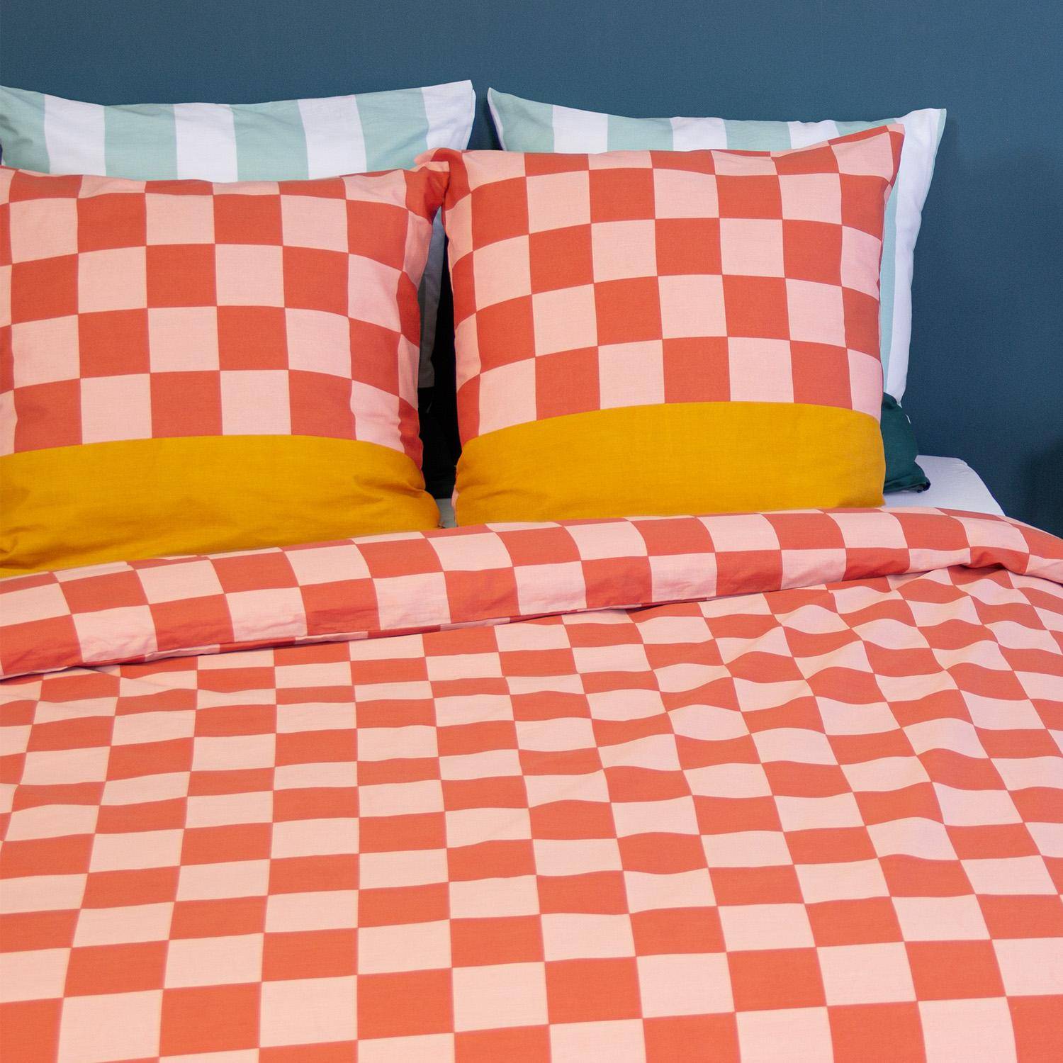 Futuna - Juego de cama de algodón con estampado de damero, 2 plazas rojo y naranja