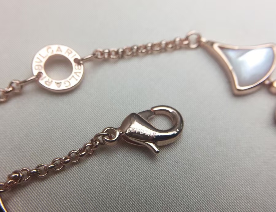 Bvlgari Divas' Dream Bracelet - Original Replica Club