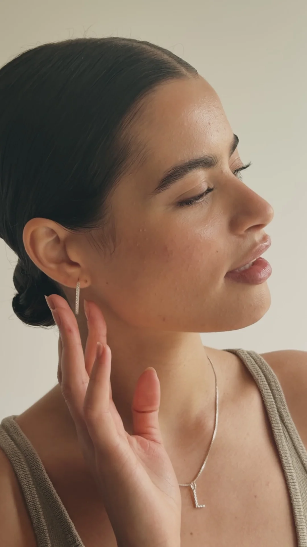 Medium Pavé Hoop Earrings